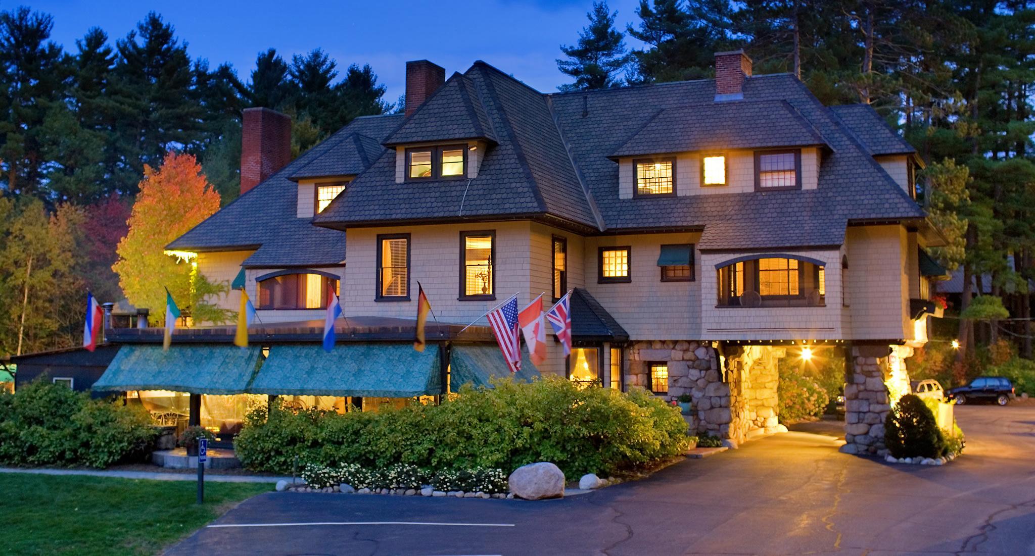 Stonehurst Inn